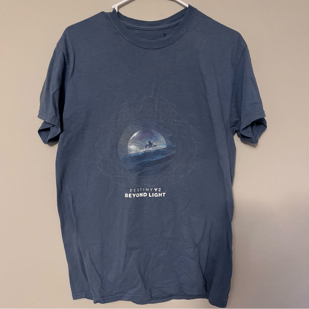 Destiny 2 video game shirt size M